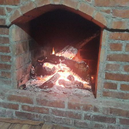 Bajram Curri Guesthouse Arben Selimaj מראה חיצוני תמונה