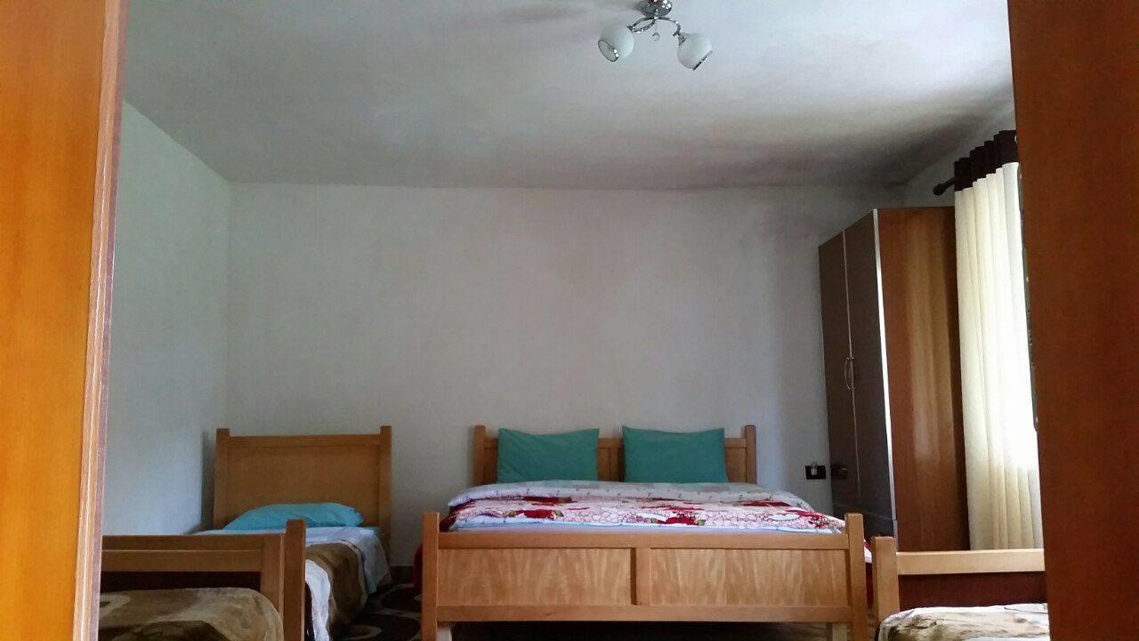 Bajram Curri Guesthouse Arben Selimaj מראה חיצוני תמונה